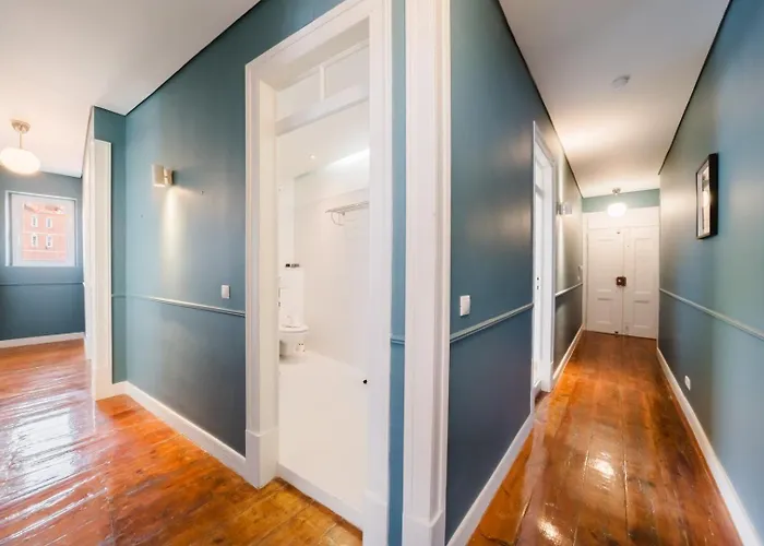 Bright 3br Steps From National Pantheon | By Airnest Lisboa