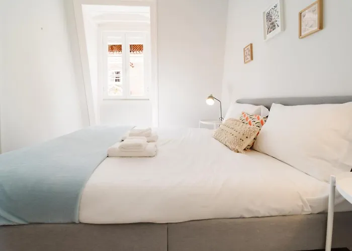 Bright 3br Steps From National Pantheon | By Airnest Διαμέρισμα *